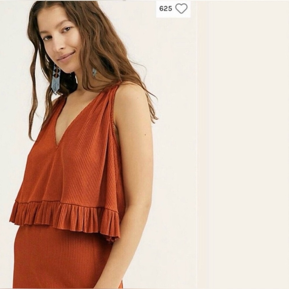 🍓 4 for$25 Free People. No Excuses cropped top in terracotta size Small